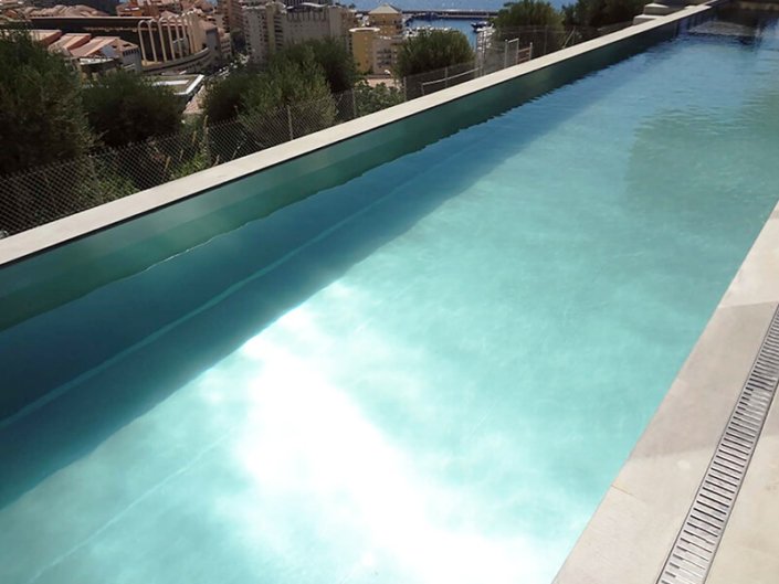 Piscine Inox Le Bassin Français - Rêve de Piscine & Spa à Carquefou La Baule Loire Atlantique (44)