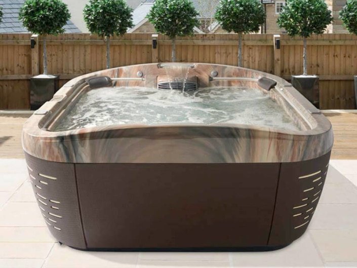 Spa Jacuzzi ® Gamme J-500 - Rêve de Piscine & Spa à Nantes Carquefou La Baule Loire Atlantique (44)