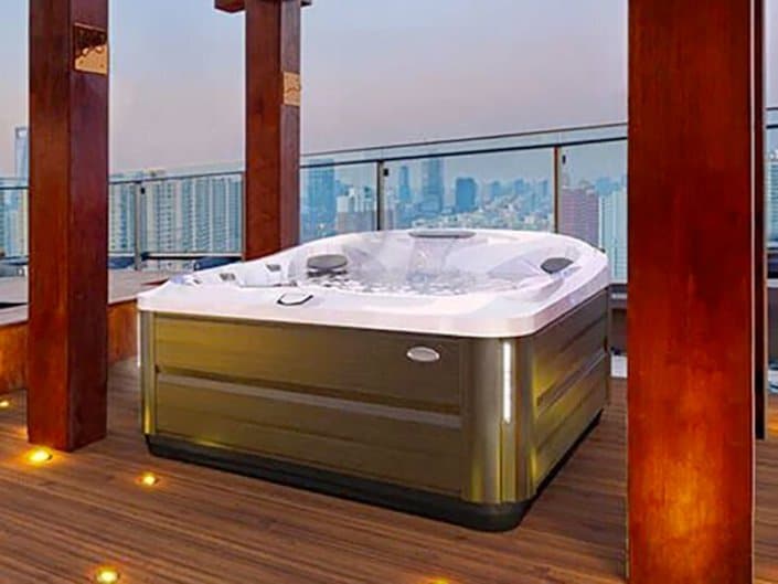 J-445 - Gamme J-400 - Spa Jacuzzi® - Rêve de Piscine & Spa Nantes Carquefou La Baule (44)